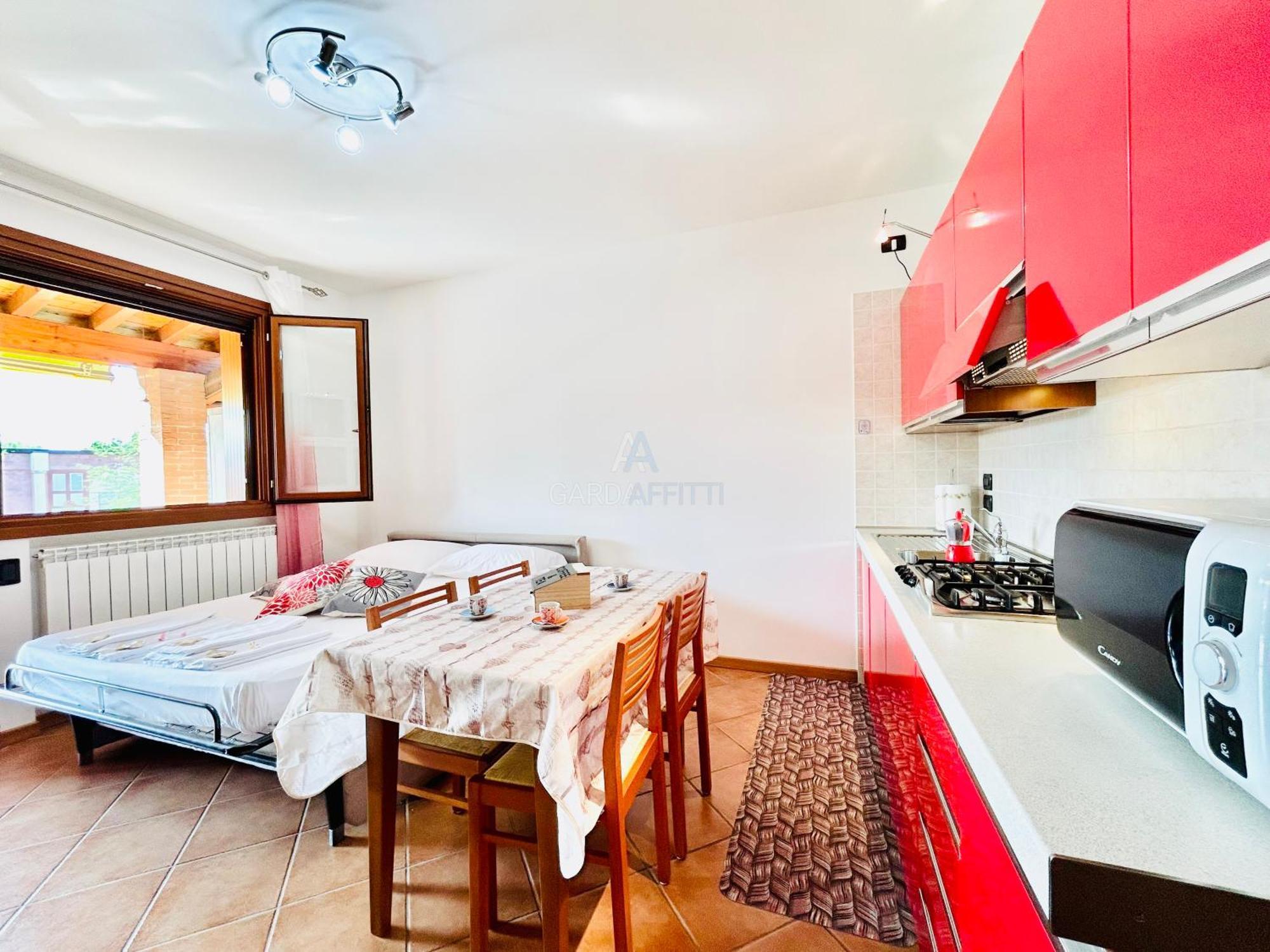 Artemide Apartment - A Soli 150M Dal Lago Di Garda Sirmione Exterior photo